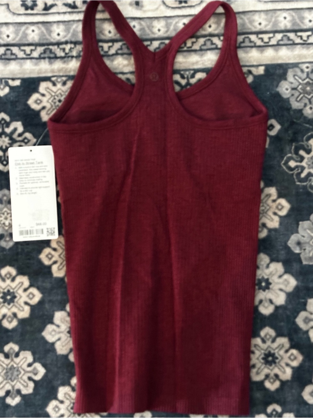 Lululemon Ebb to Street Tank Top in size 4 - Burgundy bay - BNWT - Picture 3 of 4